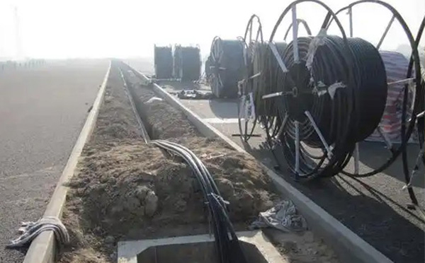 现代通信网络建设指南：武山光缆施工全流程技术解析与质量控制